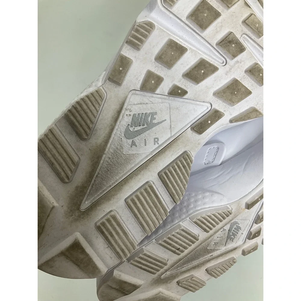 Nike Air Huarache White Metallic Silver Sneakers DH4439-102 Womens 10